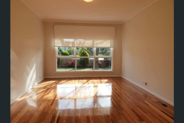 57CB0B36 D91D 4A2F A713 0BE8A9F57449 GLEN WAVERLEY 2025 12 05 155808 2