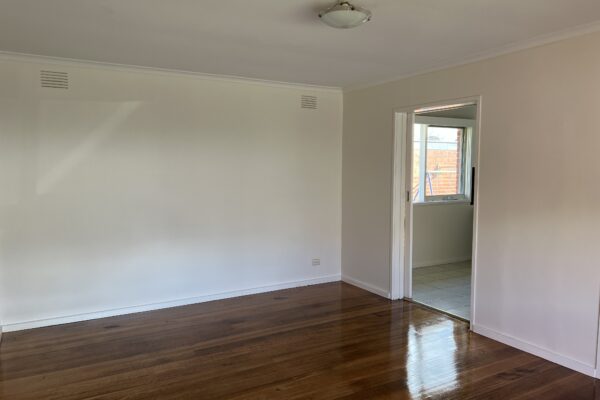 98C24070 A7FD 4540 BFB1 F9F3D9E7AD59 RINGWOOD 2025 05 27 170838 3 scaled