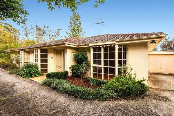 2/7 Wells Street, SURREY HILLS, VIC 3127