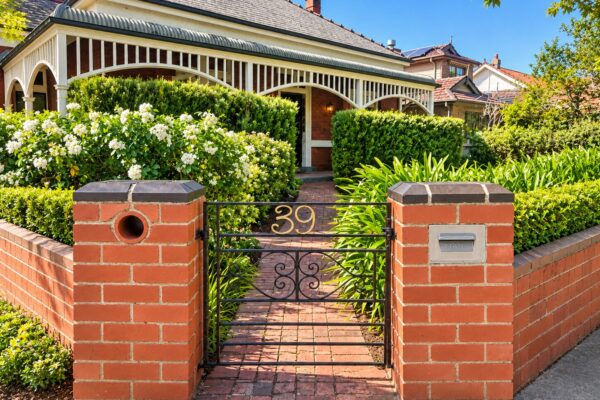 39 Rowell Avenue, CAMBERWELL, VIC 3124